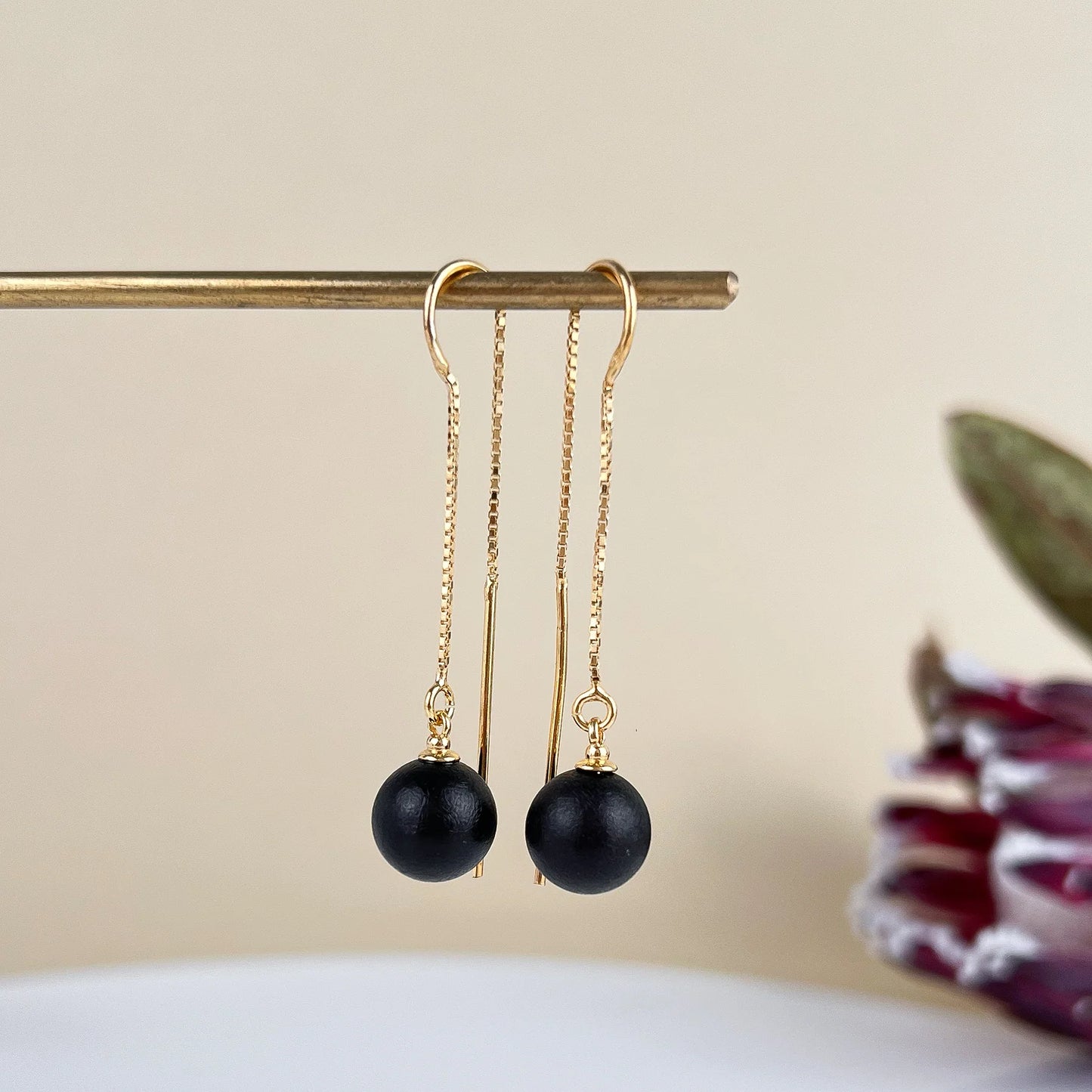 Velvet Line – Matte Black Amber Threader Earrings, 18K gold-plated
