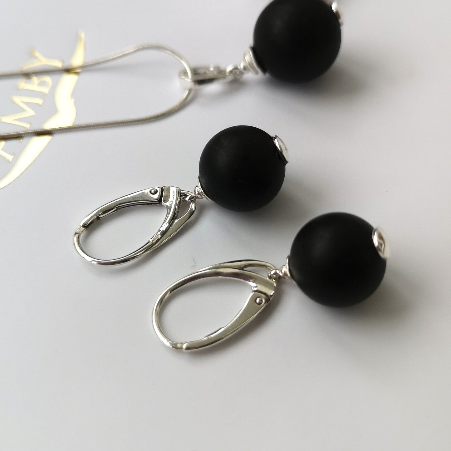 Black amber set with silver 925 "Bellum silver"
