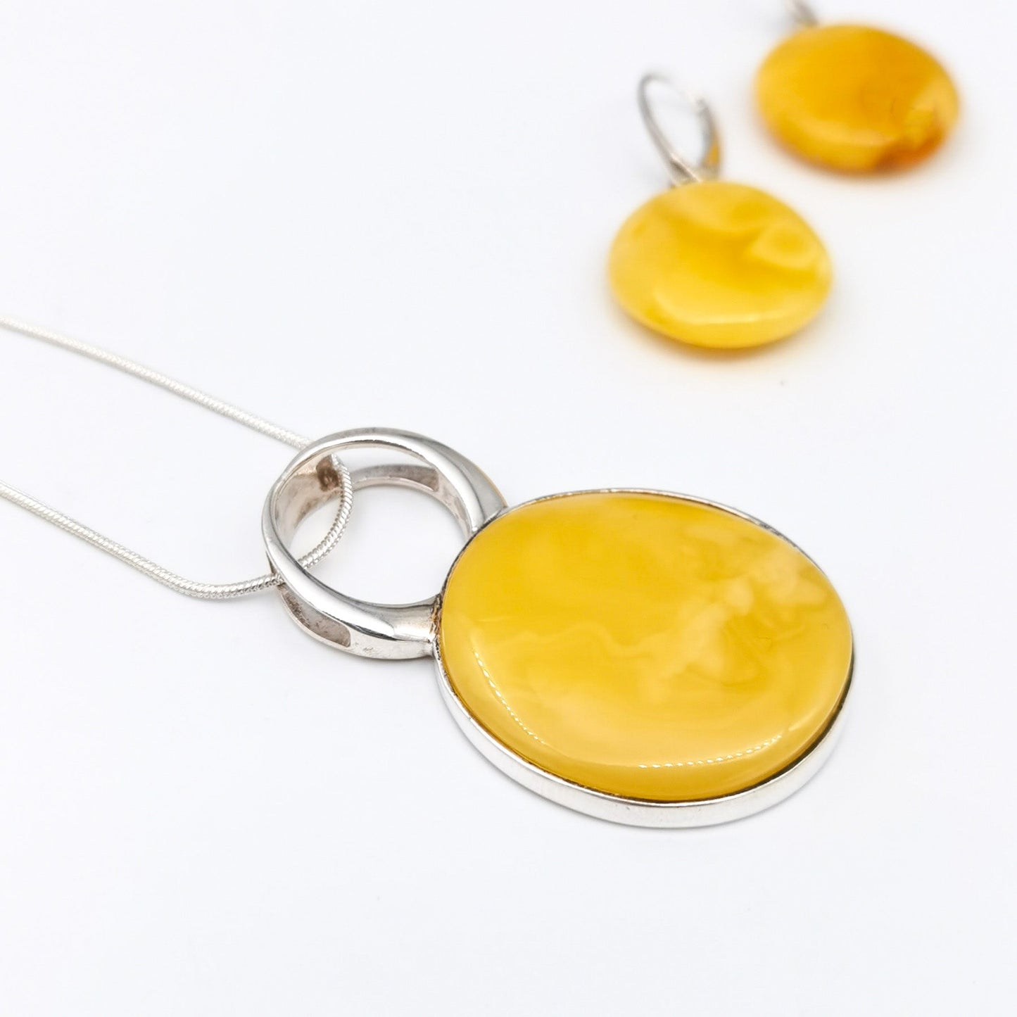 Silver 925 set with amber "Oreo"