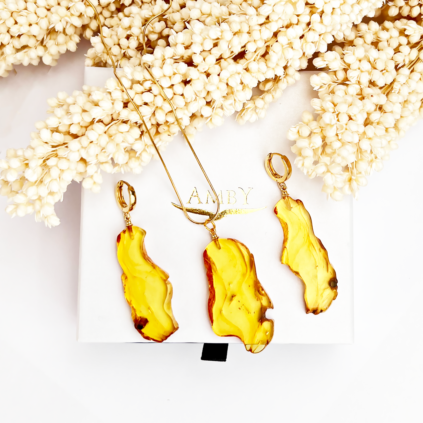 Amber set with silver 925