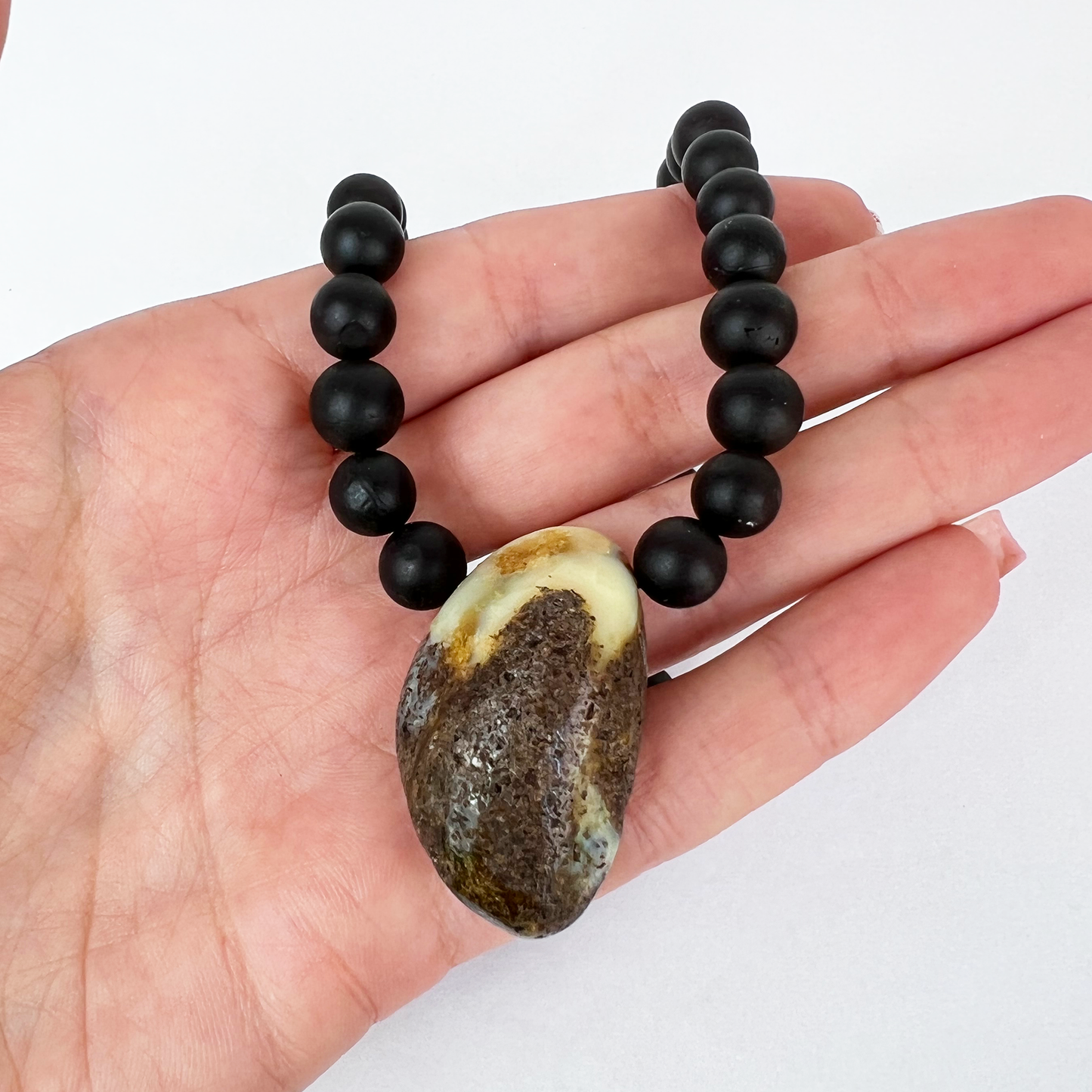 Red amber necklace "Raspberry"