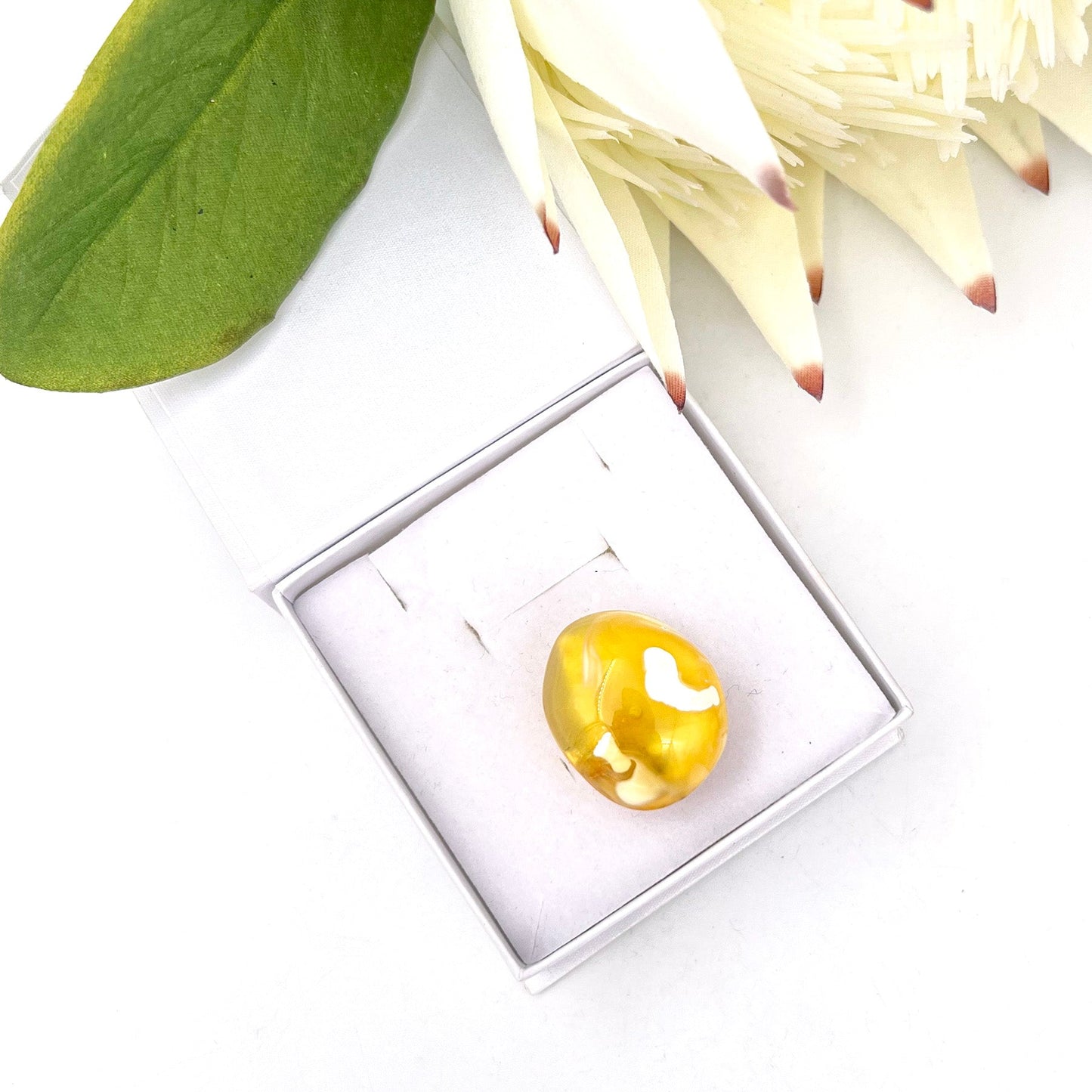Silver 925 ring with royal amber "Guard"