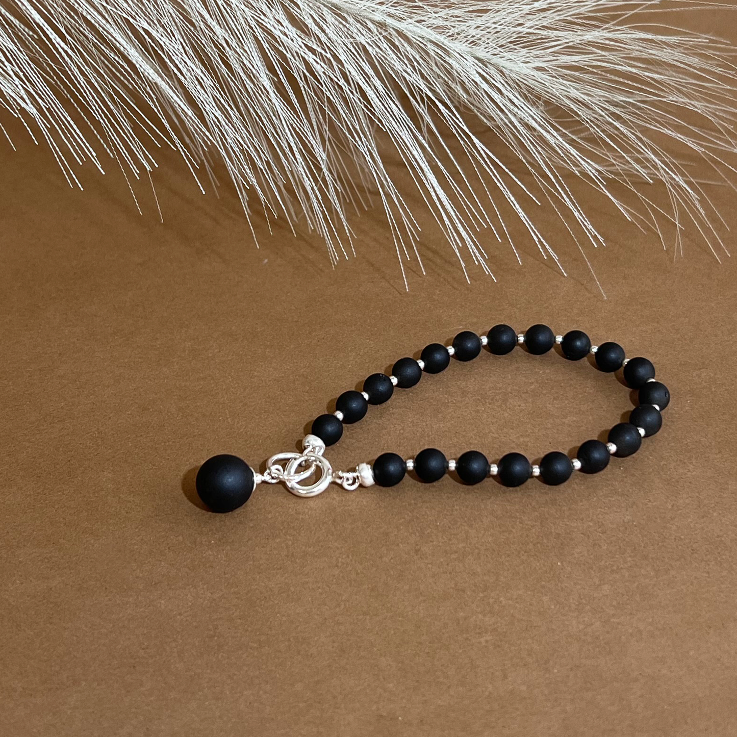 Amber bracelet with adjustable size "Lava"