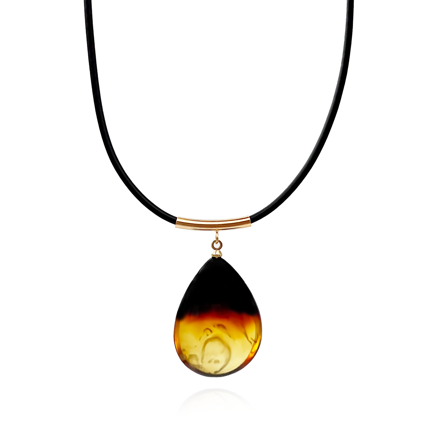 Amber pendant, gold plated "Deep red"