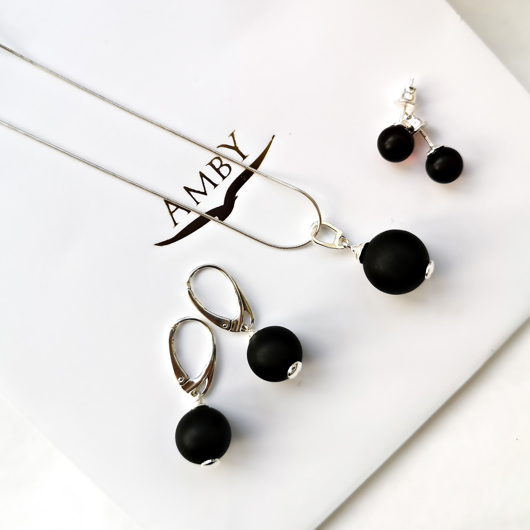 Black amber set with silver 925 "Bellum silver"