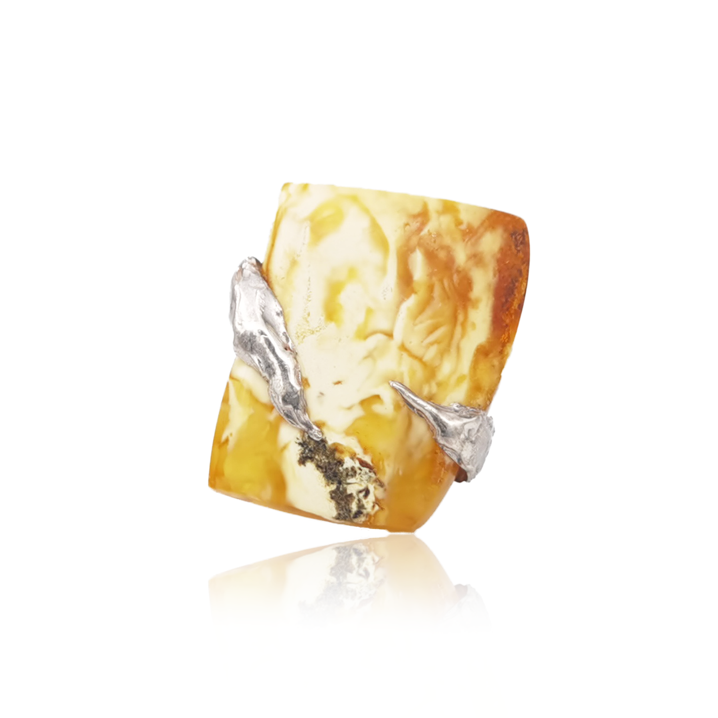 Silver 925 ring with amber "Tenderness"