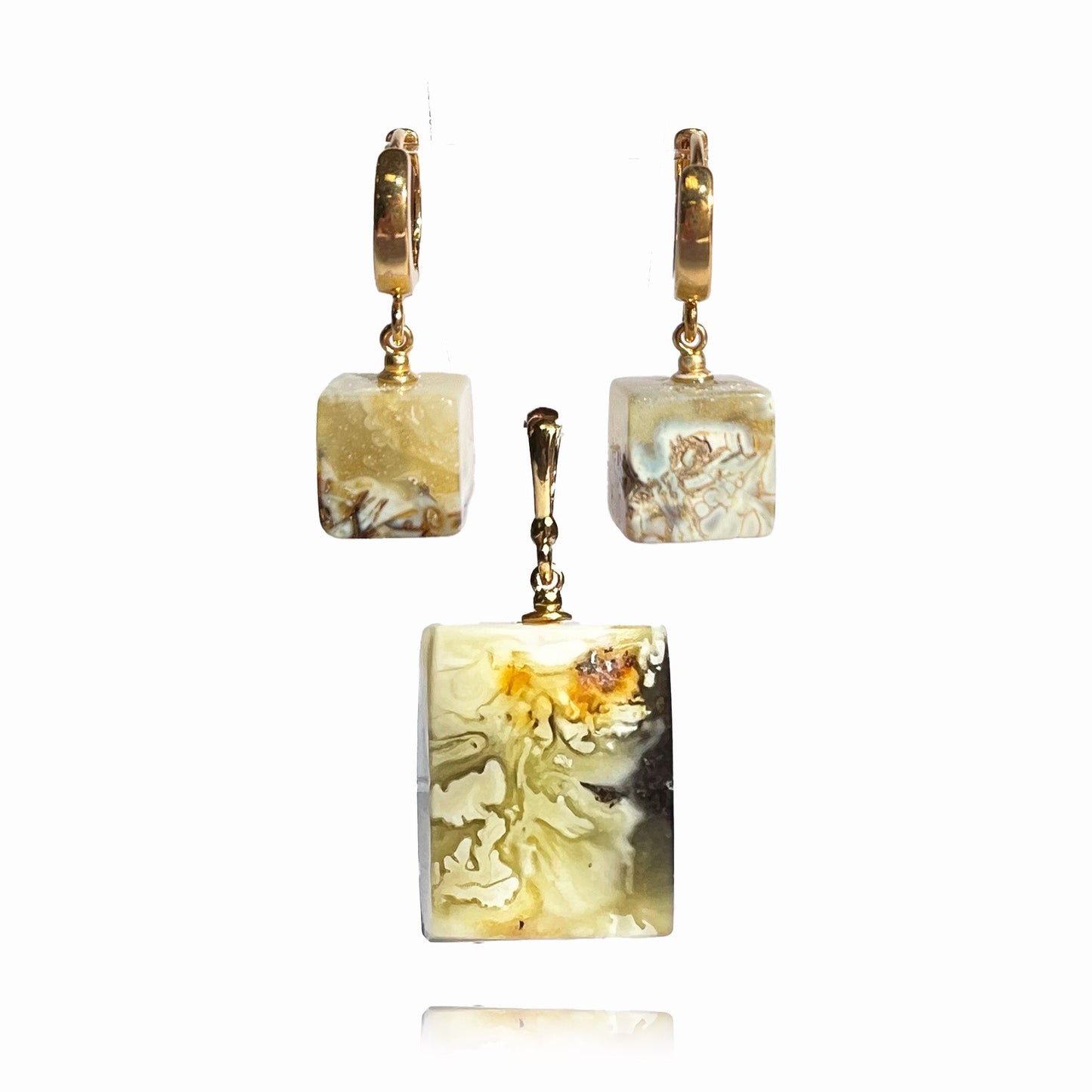 Amber set, gilded silver 925 "Green Mountains"
